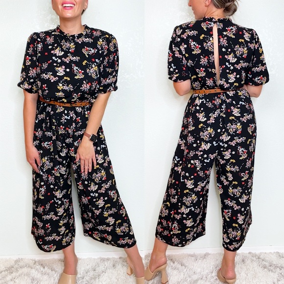 ASOS Pants - Asos Design Floral Jumpsuit Summer Boho Black Short Sleeves Capri Size 14
